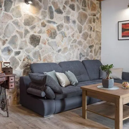 Ferienhaus Mit Privatpool Fur 6 Personen Ca 100 Qm In Rogoznica, Dalmatien Norddalmatien Rogoznica (Sibenik-Knin)