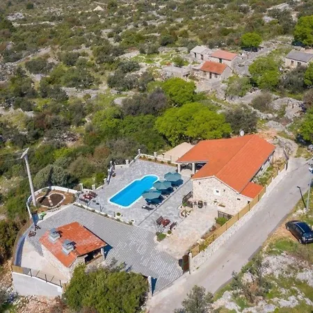 Ferienhaus Mit Privatpool Fur 6 Personen Ca 100 Qm In Rogoznica, Dalmatien Norddalmatien * Rogoznica (Sibenik-Knin)